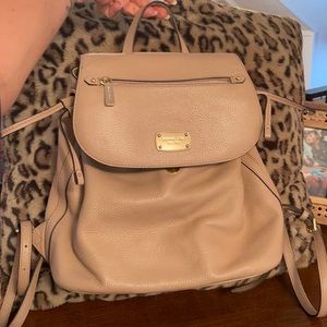 Michael kors back pack